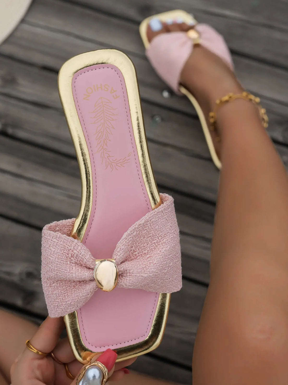 Women's Simple Beach Vacation Slide Flat Sandals, Casual Low Heel Slippers, Square Toe, Medium Width, Fabric Upper, PVC Sole