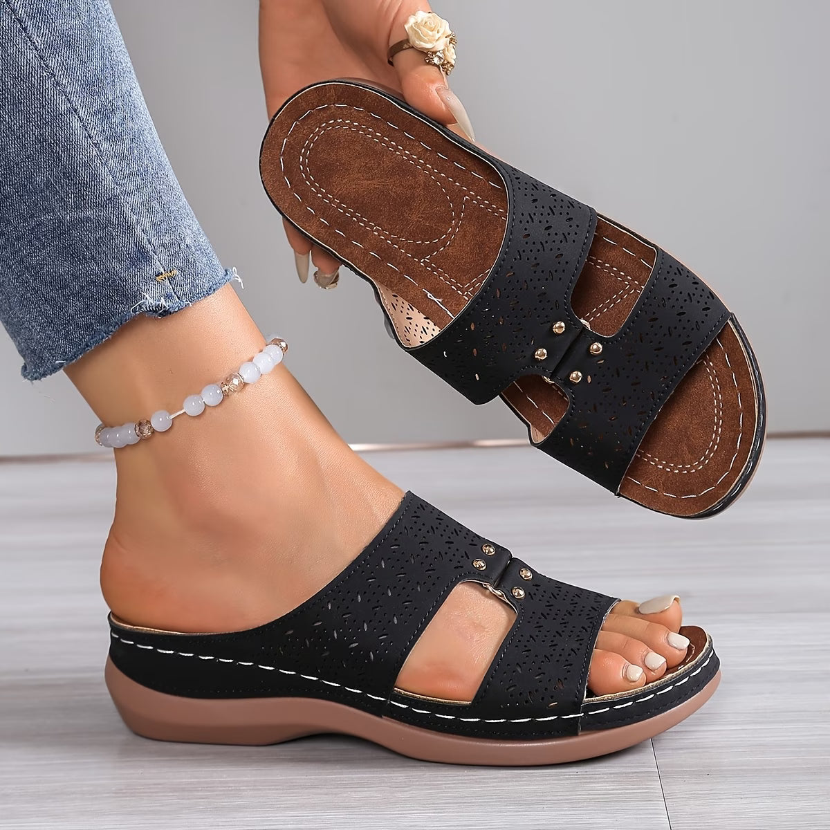 New Summer Hollow Breathable Sandals for Women, Comfortable Flat Slip-Ons