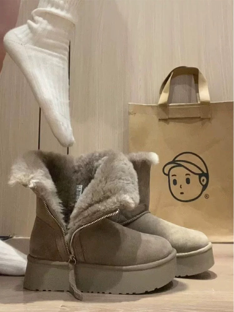 Women’s Cozy Lined Platform Boots
