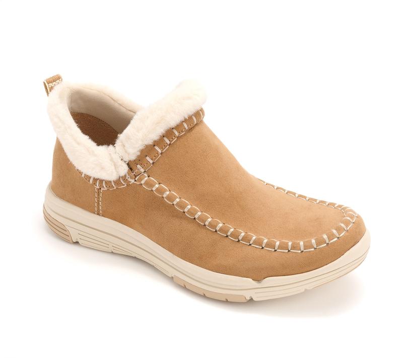 Women’s Fleece-Lined Winter Slip-On Shoes – Warm & Comfortable