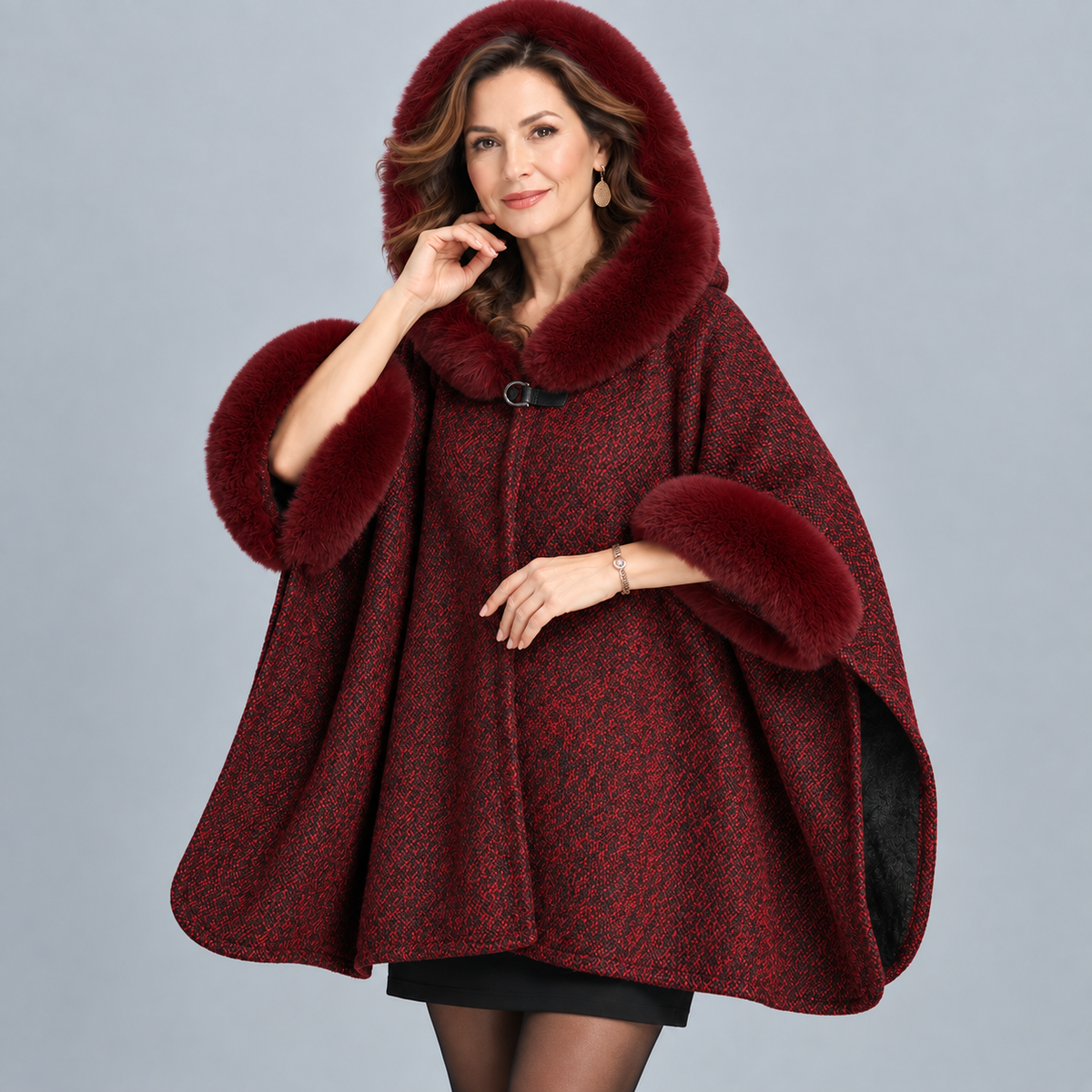 2026 New Arrival – Women’s Elegant Faux-Fur Winter Cape Coat | British-Inspired Luxury Outerwear